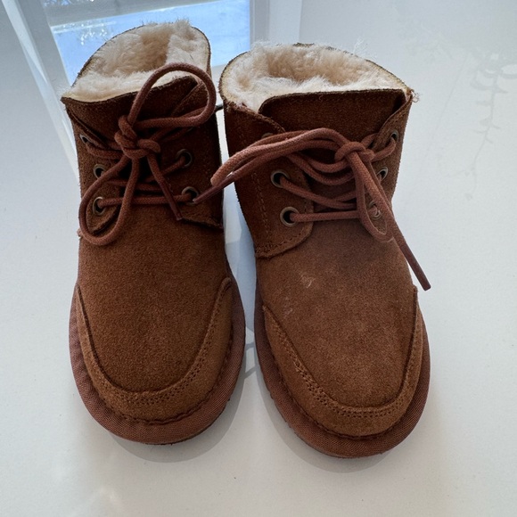 Lamo boy boot UNISEX size 9C - Picture 4 of 10